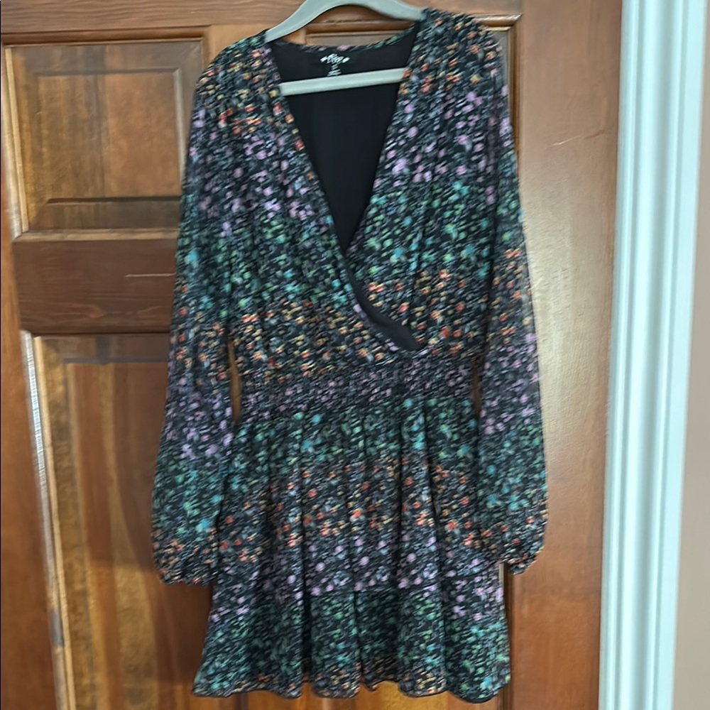 Girls’ colorful floral dress by boutique brand fbz — size S